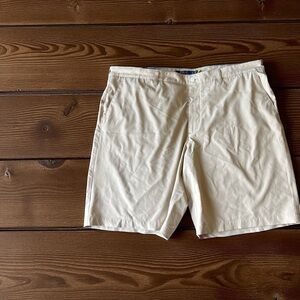 ❤️🍂Ralph Lauren Men's Tan Flat Front Shorts